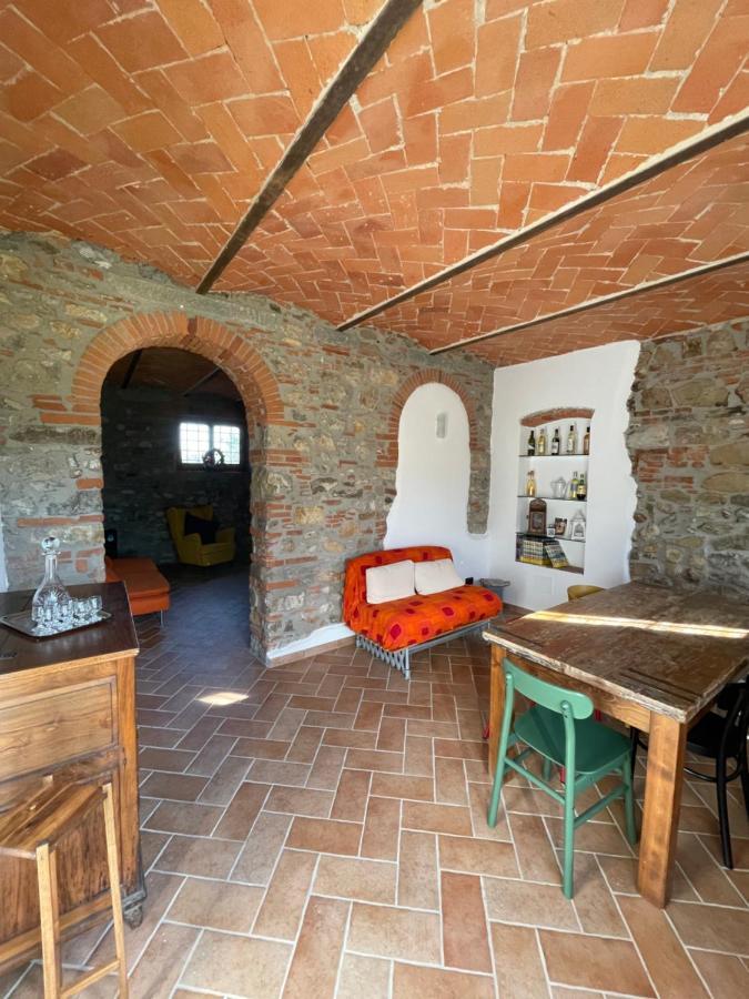 Affittacamere Il Vecchio Mandorlo Quarrata Luaran gambar