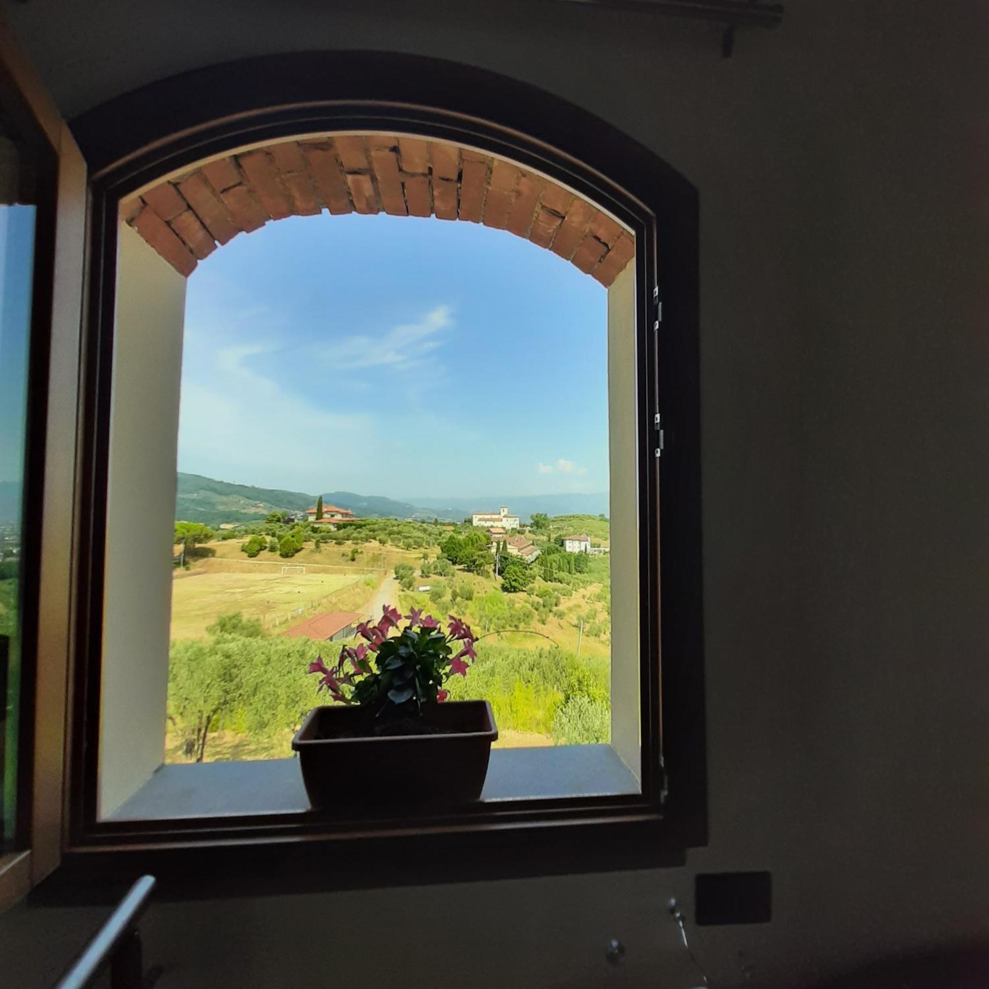 Affittacamere Il Vecchio Mandorlo Quarrata Luaran gambar
